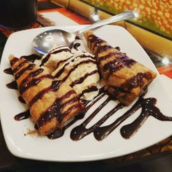 La Pinata - Fried cheesecake!
