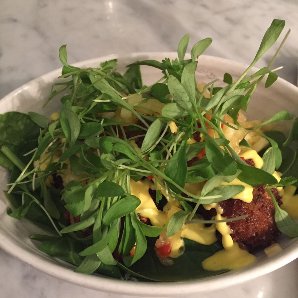 LOV Centropolis - Quinoa fritters - Vegan Near Me - Laval, Quebec