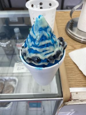 Sno-La Snowballs by null