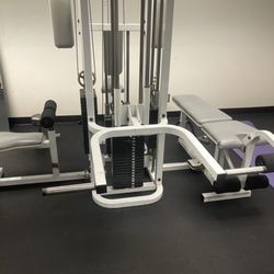 LA Gym Repair - Lar repaired our bench press machine perfectly. its and old machine and now works like new,