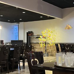 Little Szechuan Hot Pot