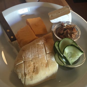 Honeypie Cafe - Cheese platter - New American Near Me - Milwaukee, Wisconsin Honeypie Cafe - Cheese platter - New American Near Me - Milwaukee, Wisconsin
