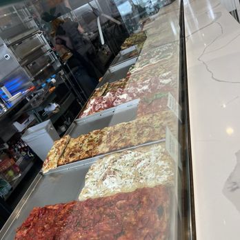 Blozzom Pizza - Pizza selections - Pizza Near Me - Miami Beach, Florida