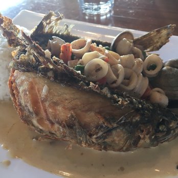 Puerto 27 Peruvian Kitchen & Pisco Bar - Fried branzino - Peruvian Near Me - Pacifica, California