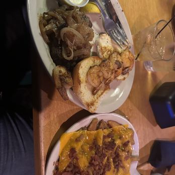 Texas Roadhouse - 8oz sirloin with shrimp and loaded steak fries - Barbeque Near Me - Grand Island, Nebraska Texas Roadhouse - 8oz sirloin with shrimp and loaded steak fries - Barbeque Near Me - Grand Island, Nebraska