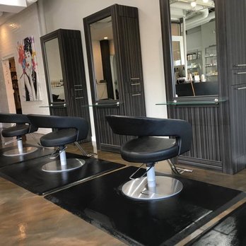 Ginger Salon - Hair Salons Near Me - Excelsior, Minnesota