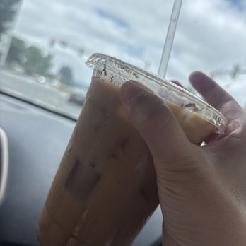 Qamaria Yemeni Coffee - BROWN SUGAR OAT MILK SHAKEN ESPRESSO - Coffee & Tea Near Me - Concord, California Qamaria Yemeni Coffee - BROWN SUGAR OAT MILK SHAKEN ESPRESSO - Coffee & Tea Near Me - Concord, California