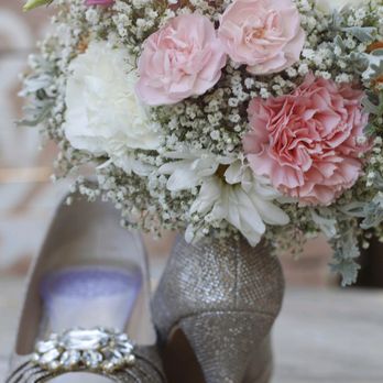 Bella Dolce and Flora - Wedding Planning Near Me