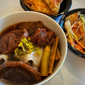 Dan Dan - Taiwanese Beef Noodle Soup with Hand-ripped Noodles - Szechuan Near Me - Philadelphia, Pennsylvania Dan Dan - Taiwanese Beef Noodle Soup with Hand-ripped Noodles - Szechuan Near Me - Philadelphia, Pennsylvania