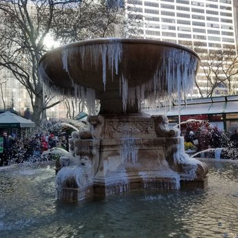Bryant Park - Parks Near Me - New York, New York