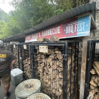 Terry Black's Barbecue - Barbeque Near Me - Austin, Texas Terry Black's Barbecue - Barbeque Near Me - Austin, Texas