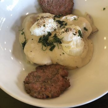 Magpie Cafe - Biscuits & Country Gravy Breakfast - New American Near Me - Sacramento, California Magpie Cafe - Biscuits & Country Gravy Breakfast - New American Near Me - Sacramento, California