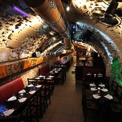Azteca - La cave voutée