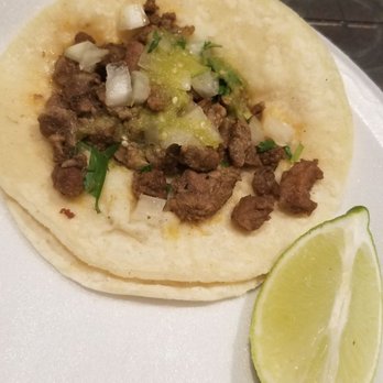 Taquero Mucho - Carne asada taco. Has good flavor but not enough meat for $1.75. - Food Trucks Near Me Taquero Mucho - Carne asada taco. Has good flavor but not enough meat for $1.75. - Food Trucks Near Me