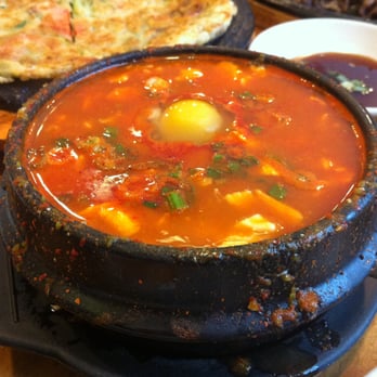 Lighthouse Tofu - Combination Soon Do Boo (Clams, Shrimp, Oysters, Beef) - Korean Near Me - Annandale, Virginia