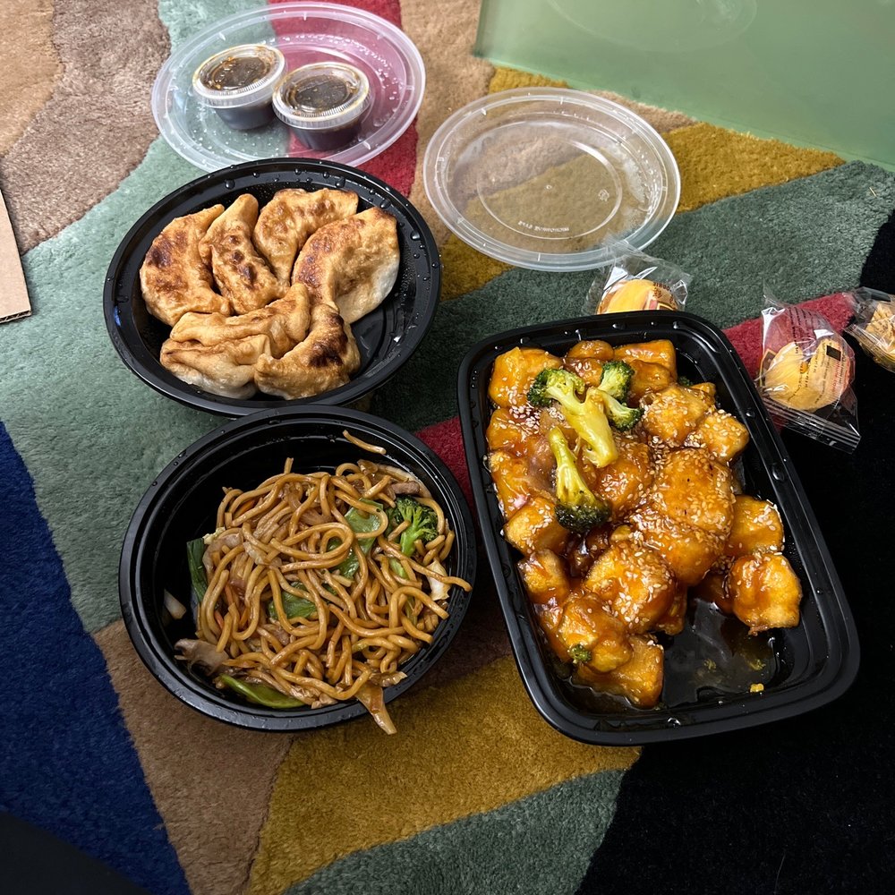 Veggie lo-mein, sesame tofu, fried dumplings