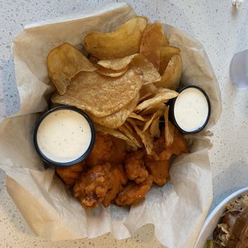 Powercat Sports Grill - 9 Boneless WingsBoneless - Sports Bars Near Me - Manhattan, Kansas