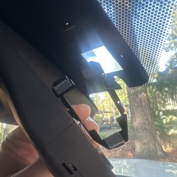 Safelite AutoGlass - Sensor comes off with barely any pressure - Auto Glass Services Near Me - Bellevue, Washington Safelite AutoGlass - Sensor comes off with barely any pressure - Auto Glass Services Near Me - Bellevue, Washington