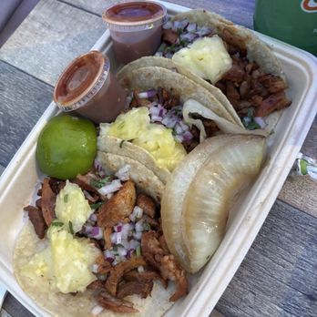El Chingon - Tacos Pastor Tradicional - Mexican Near Me - Philadelphia, Pennsylvania
