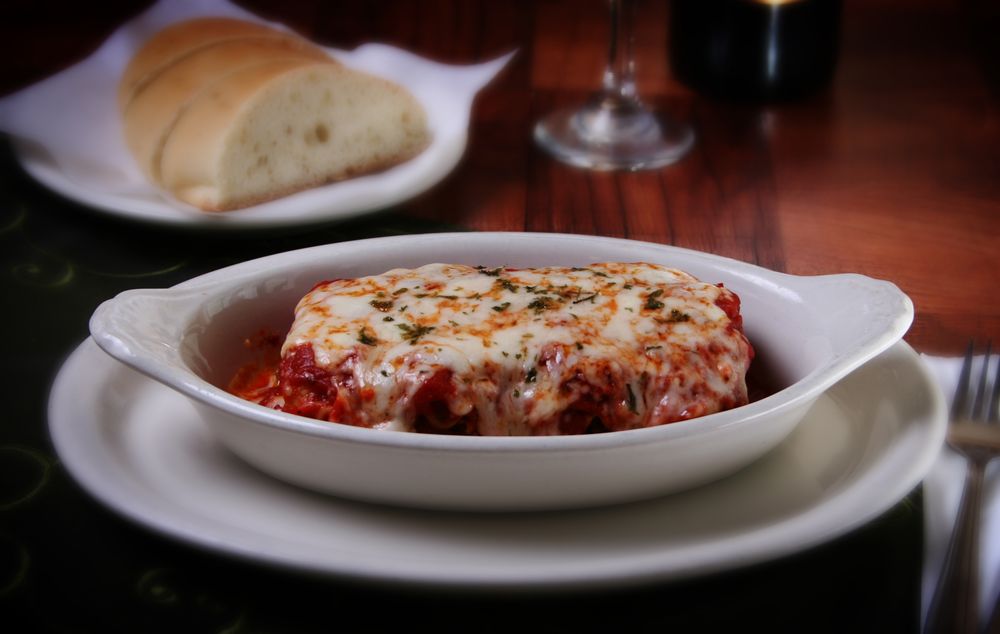 MICHELANGELO’S PIZZERIA 203 Photos & 251 Reviews 619 Woodworth Ave