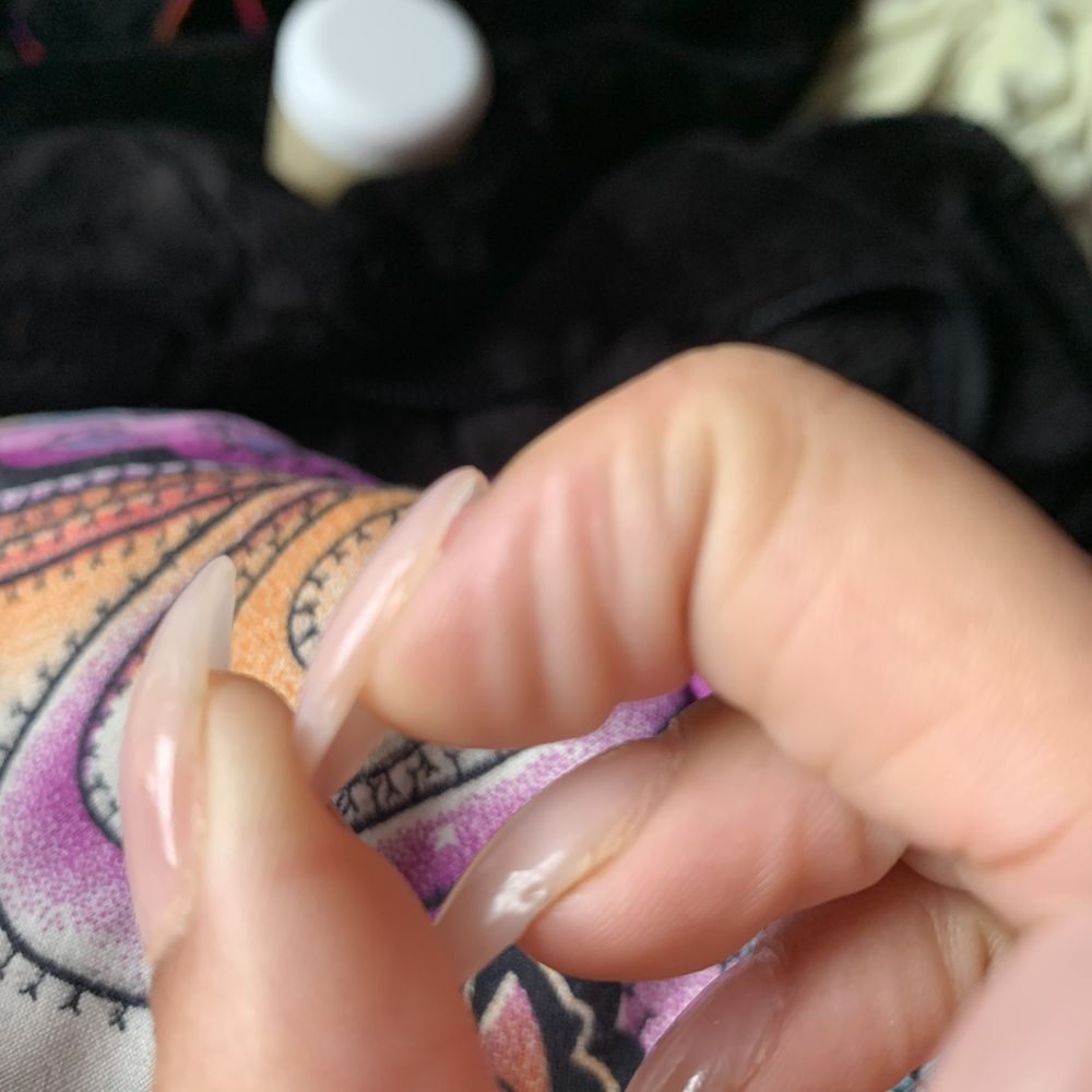 Nails lifting within 5 days of appointment. Nails lifting within 5 days of appointment.