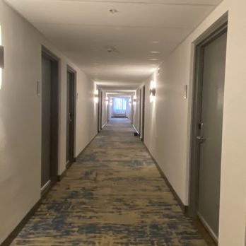 DoubleTree by Hilton Buena Park - Hotels Near Me - Buena Park, California