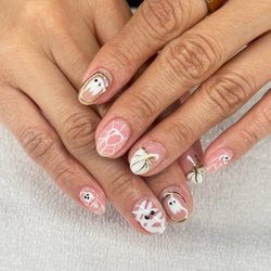 White Heaven Nail Spa - By Kim
