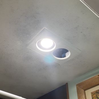 Chatuge Mountain Inn - Mold on ceiling & no fan - Hotels Near Me - Hayesville, North Carolina Chatuge Mountain Inn - Mold on ceiling & no fan - Hotels Near Me - Hayesville, North Carolina