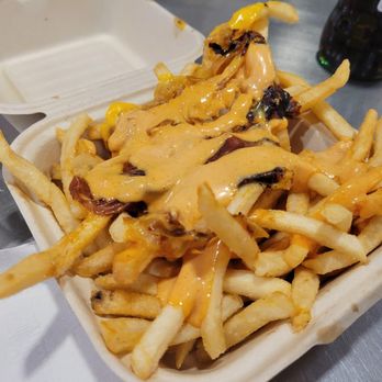 For The Win - Loaded Fries - Burgers Near Me - Los Angeles, California For The Win - Loaded Fries - Burgers Near Me - Los Angeles, California