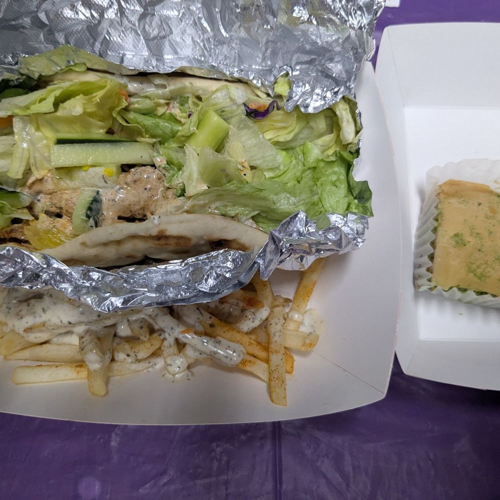 Hefty Gyros - Chicken gyro and baclava - Food Trucks Near Me - Citrus Heights, California Hefty Gyros - Chicken gyro and baclava - Food Trucks Near Me - Citrus Heights, California