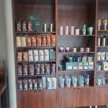 Starbucks - Coffee & Tea Near Me - Tampa, Florida Starbucks - Coffee & Tea Near Me - Tampa, Florida