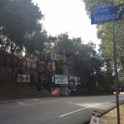 Great Wall of Topanga - IG: @pachichai_wanders