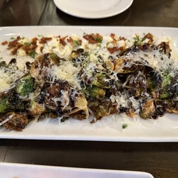 Karl Strauss Brewing Company - Appetizer: Brussels Gluten-Sensitive Crispy Brussel Sprouts - Breweries Near Me - Corona, California Karl Strauss Brewing Company - Appetizer: Brussels Gluten-Sensitive Crispy Brussel Sprouts - Breweries Near Me - Corona, California