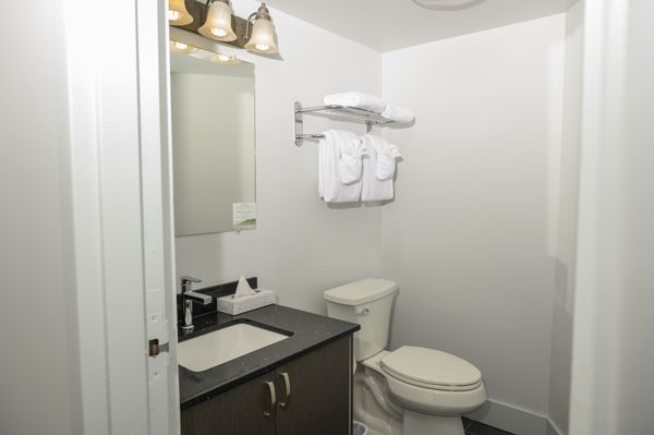 Oceanfront Suites at Cowichan Bay by null