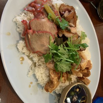 Ruen Pair - Cha Po - Thai Near Me - Los Angeles, California Ruen Pair - Cha Po - Thai Near Me - Los Angeles, California