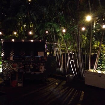 Garbo's Grill - Food Trucks Near Me - Key West, Florida