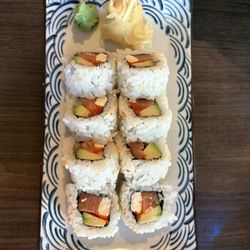 Ikiiki - Philly Roll Sushi