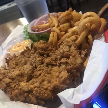 Hondo's - Fried chicken sandwhich - Bars Near Me - Fredericksburg, Texas Hondo's - Fried chicken sandwhich - Bars Near Me - Fredericksburg, Texas