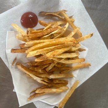 Burgerland - Burgers Near Me - Paris, Texas Burgerland - Burgers Near Me - Paris, Texas