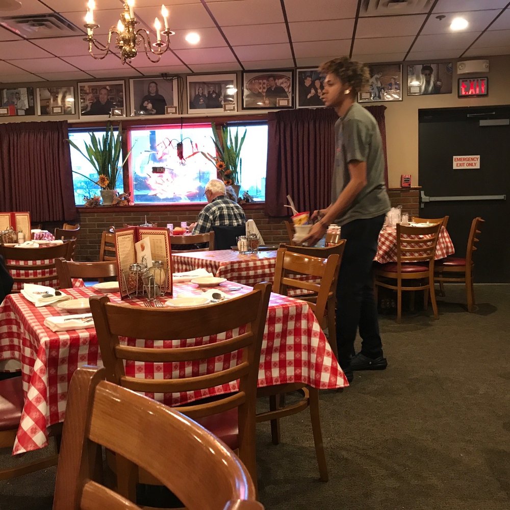 Chef's Restaurant - Dining - Italian Near Me - Buffalo, New York