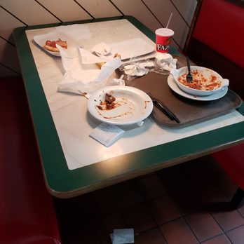 Fazoli's - Dirty table - Italian Near Me - Waco, Texas Fazoli's - Dirty table - Italian Near Me - Waco, Texas