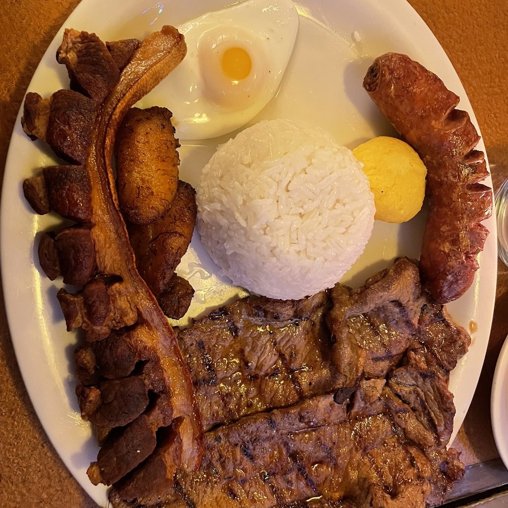 La Casona - Plato Montanero - Colombian Near Me - Central Falls, Rhode Island La Casona - Plato Montanero - Colombian Near Me - Central Falls, Rhode Island