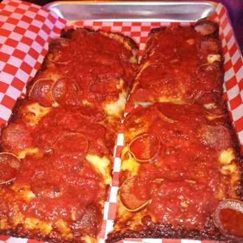 Red Dwarf - Detroit style pizza - Beer Bar Near Me - Las Vegas, Nevada Red Dwarf - Detroit style pizza - Beer Bar Near Me - Las Vegas, Nevada