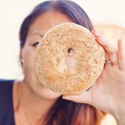 Snack Bar Anna - Love the sesame bagels!