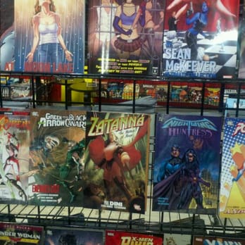 Third Coast Comics - (Chicks who kick ass, November 2011) - Comic Books Near Me - Chicago, Illinois