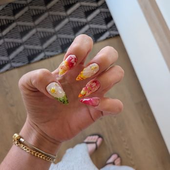 Ame Nail Bar - Nail Salons Near Me - Costa Mesa, California