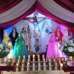 Iglesia Y Botanica De la Santa Muerte