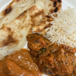 Mohan Dhabba - Plain naan, shahi paneer, karahi chicken and plain rice.