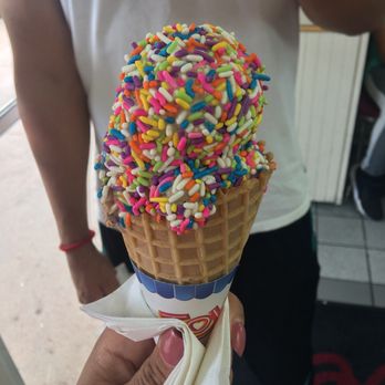 Carvel - Nutella scoops and sprinkles! - Ice Cream & Frozen Yogurt Near Me - Miami, Florida