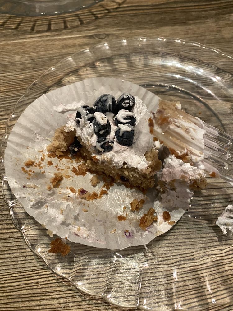 RAOS BAKERY DOWLEN Updated September 2024 155 Photos & 131 Reviews 4440 Dowlen Rd